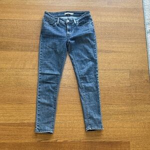 Levi’s 711 Skinny Jean